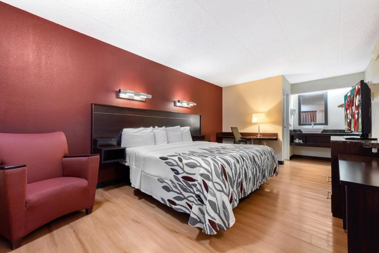 Red Roof Inn Lafayette - Purdue University Bagian luar foto